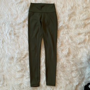 Fleo silky silk olive leggings Great condition.